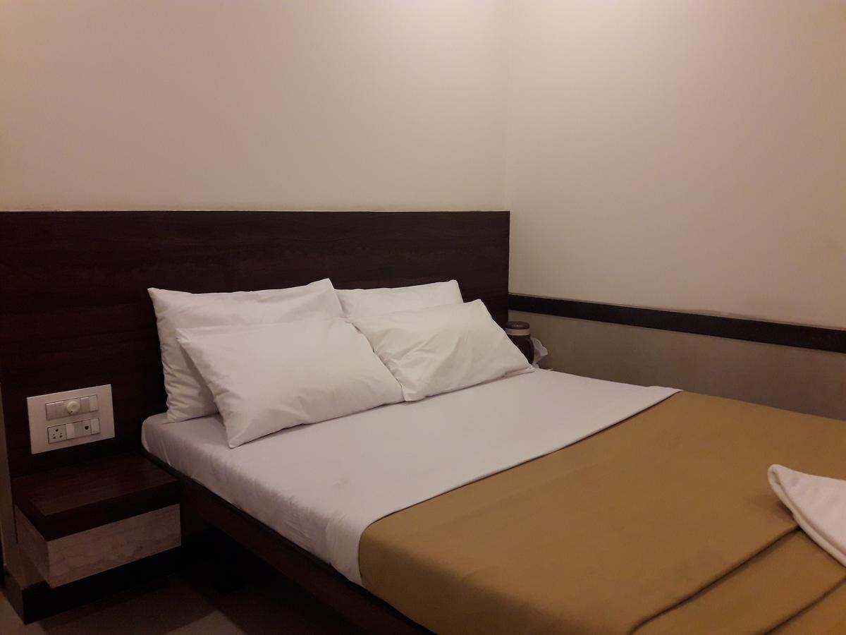 Hotel Shree Shlok Residency - Mumbai — Photos 2